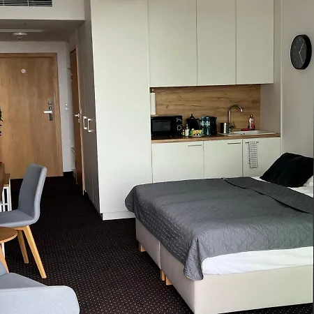 Апартаменти Seaside Park 27 Metrow Szczescia